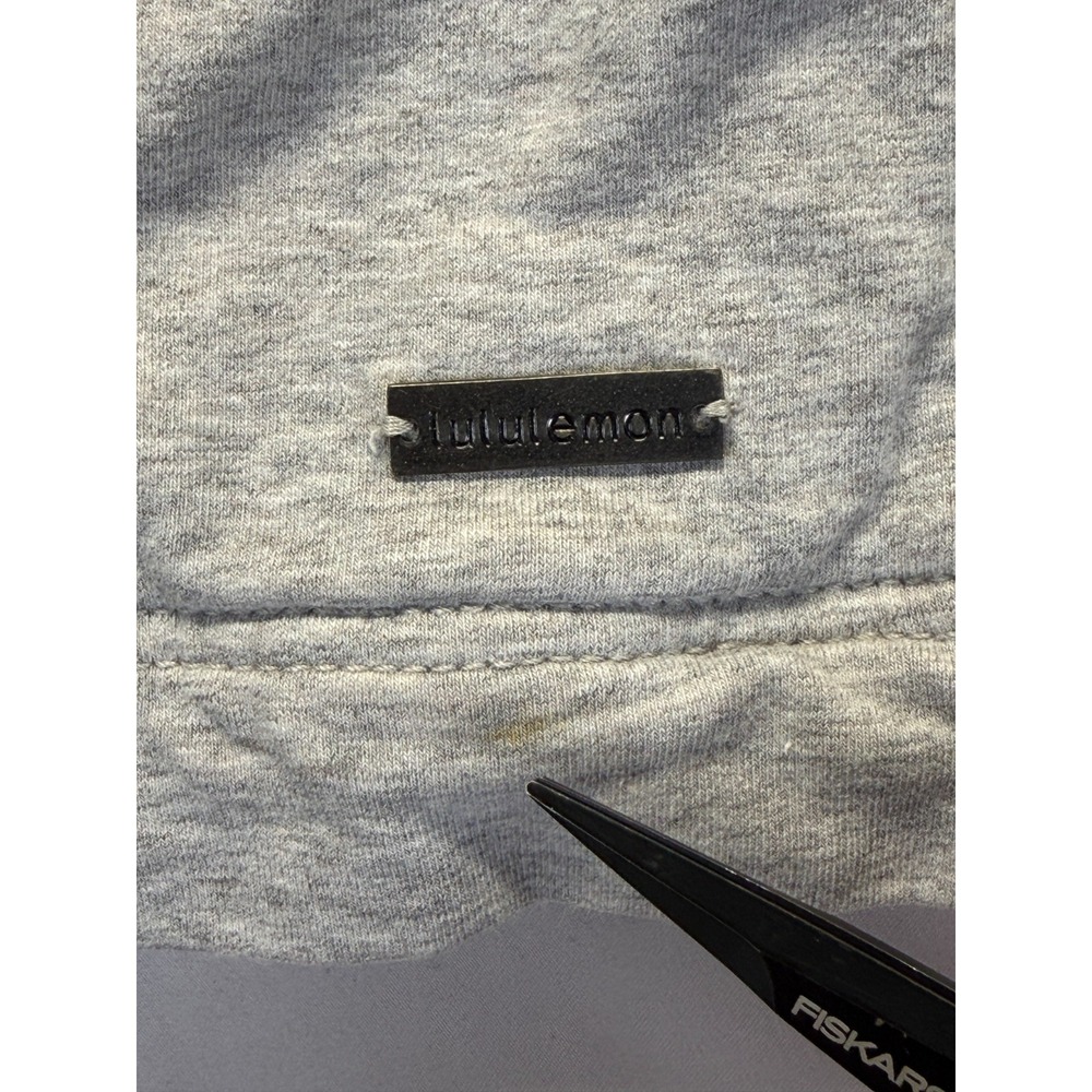 Lululemon Savasana Wrap‎ Jacket Womens 8 Heather Gray Lined Funnel Neck Athletic - Picture 13 of 13